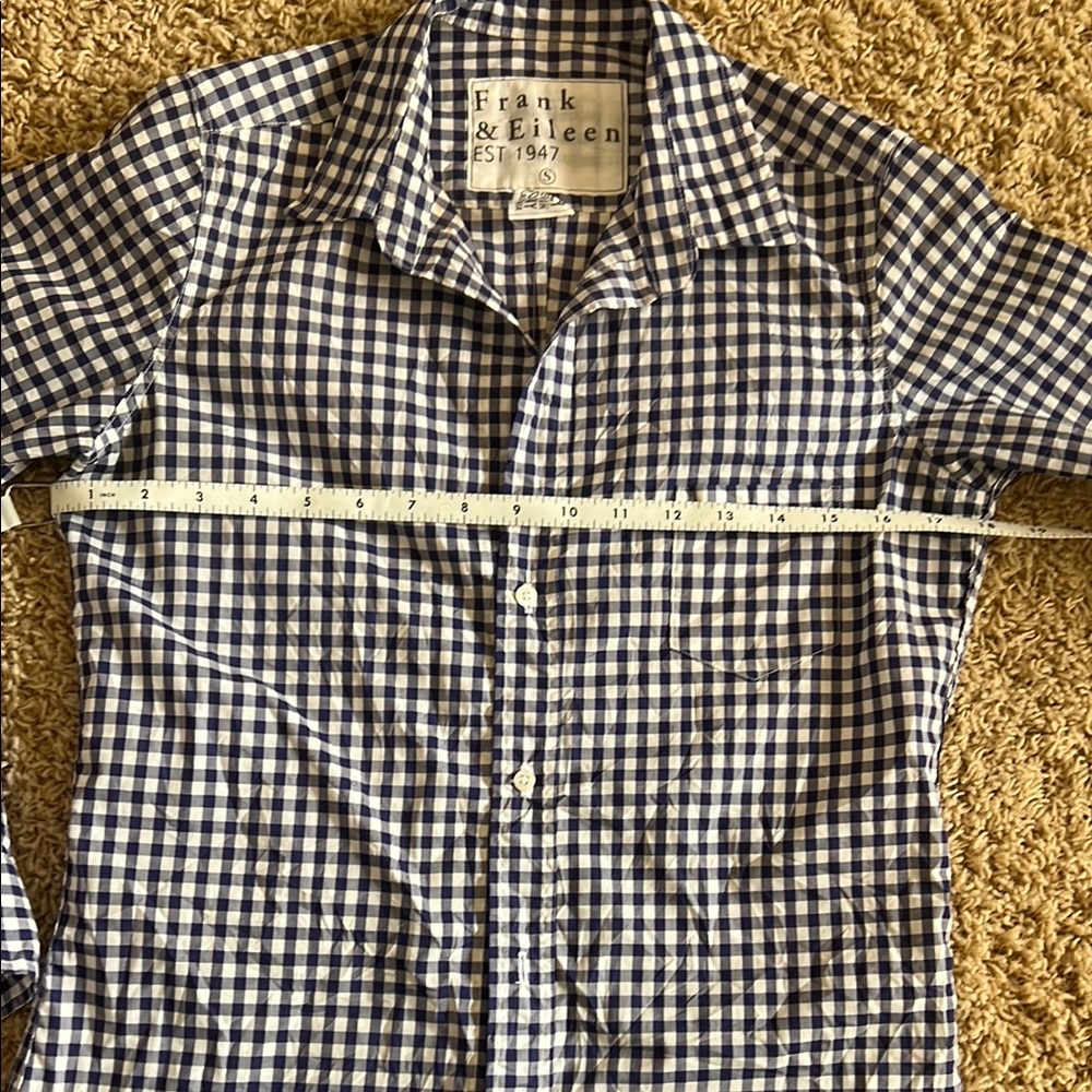 Frank & Eileen Barry crinkled Blue Checkered Shirt. S - Picture 2 of 9